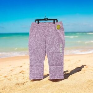 LEE STRETCH CAPRI'S NATURAL FIT 18M NWT COLOR IS: ANGTONLROSE NWT